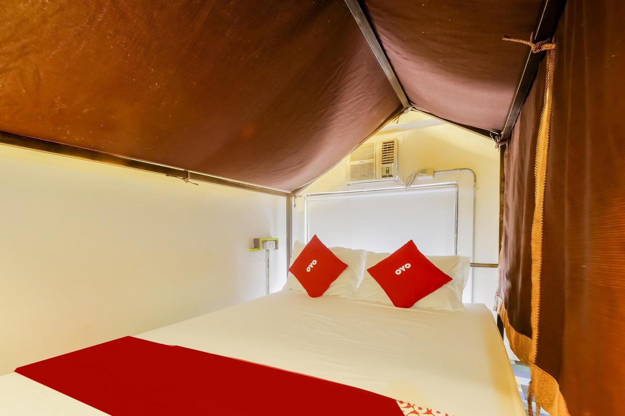 Spot On Junction Hostel Makati City Bagian luar foto
