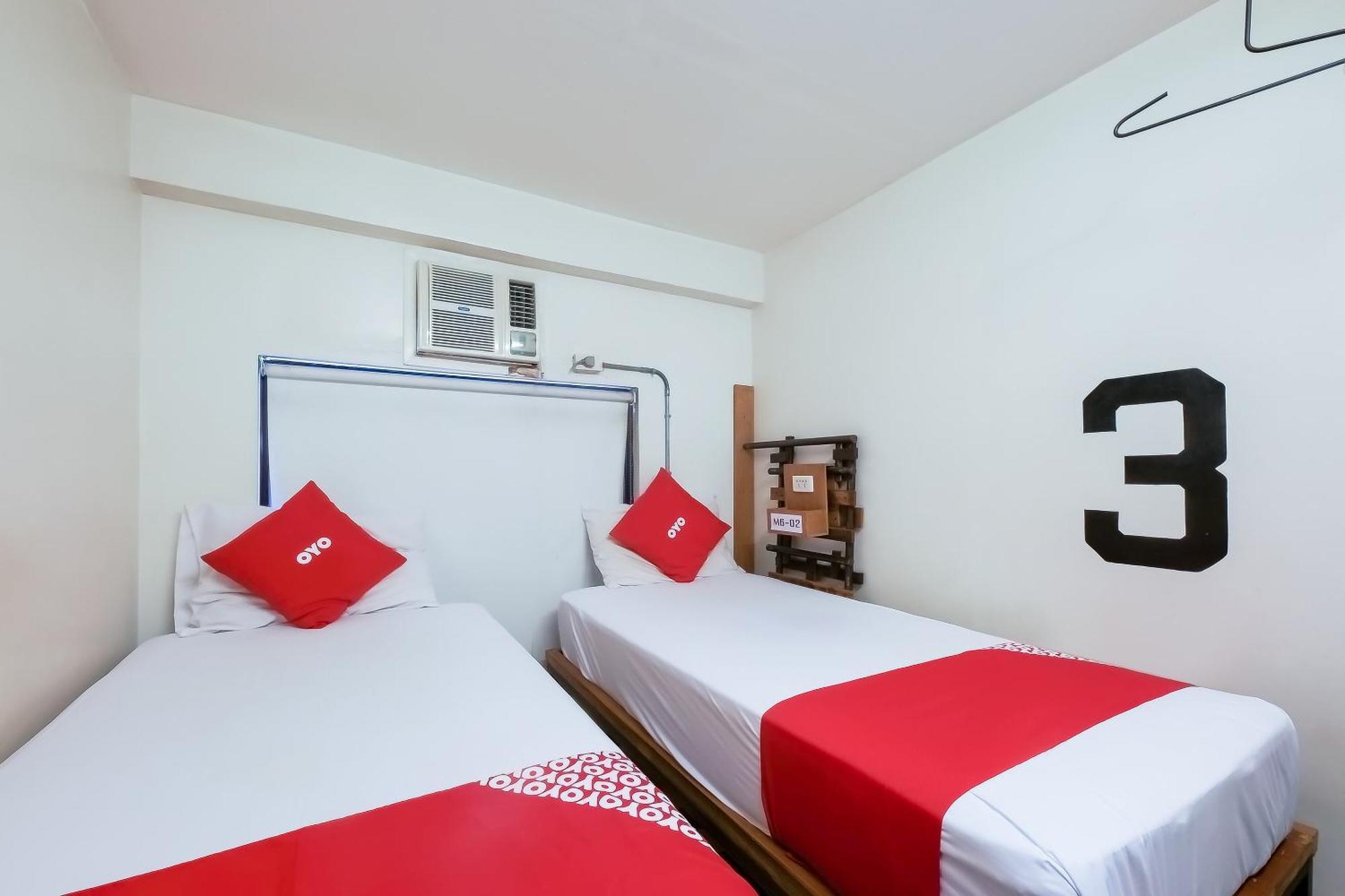 Spot On Junction Hostel Makati City Bagian luar foto
